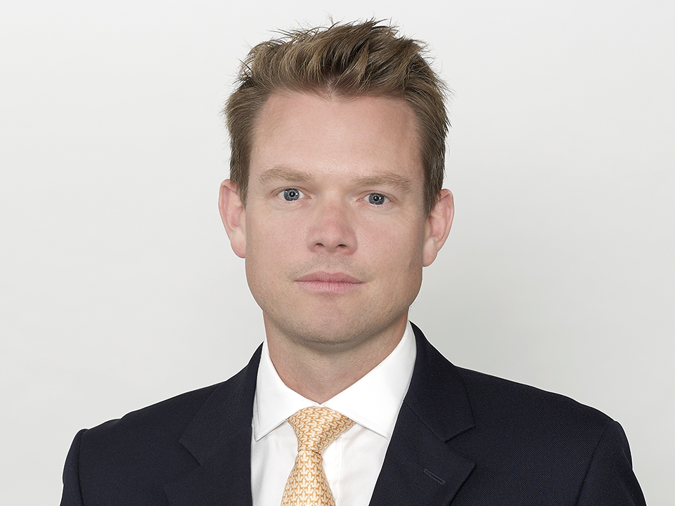 Andrew Hall Invesco Luxembourg